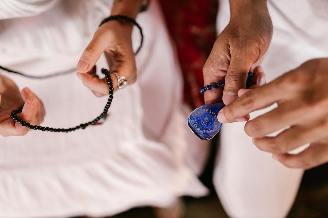 Bois de santal vertus spirituelles méditation | Source Sacrée