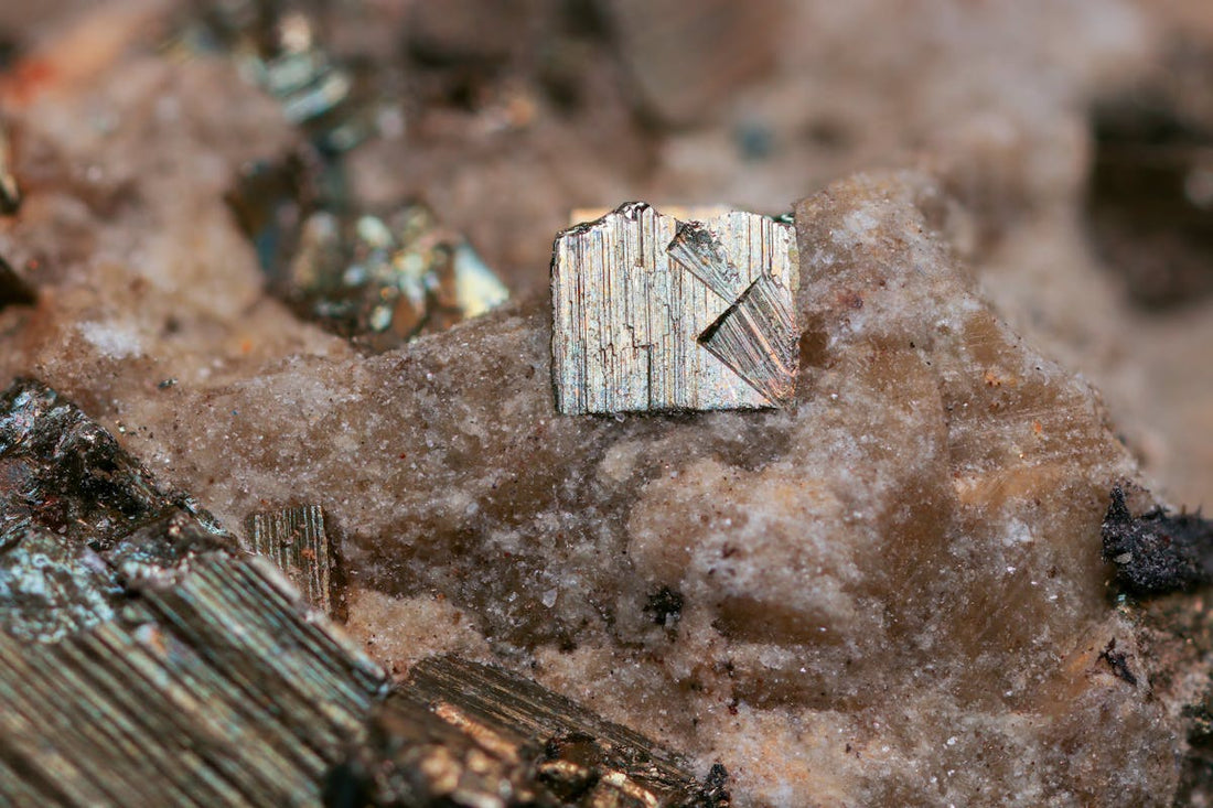 Pyrite pierre naturelle - lithothérapie | Source Sacrée