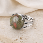 Bague Unakite Cabochon — photographie produit premium